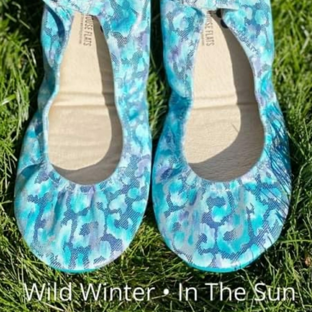 *BRAND NEW* Wild Winter Storehouse Flats